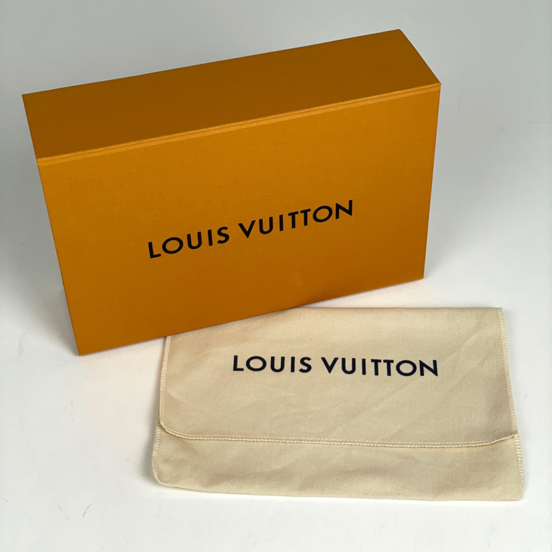 路易威登 PM 化妝包，超大化妝包，Monogram Reverse 圖案，棕色，M11249，女士-5