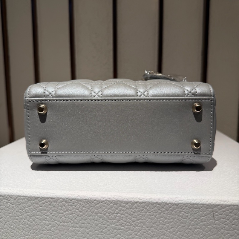 【99新 ✨ 全網最低價！】Lady dior mini 戴妃三格 灰色金扣 羊皮（下單前先詢問庫存❗️）-6