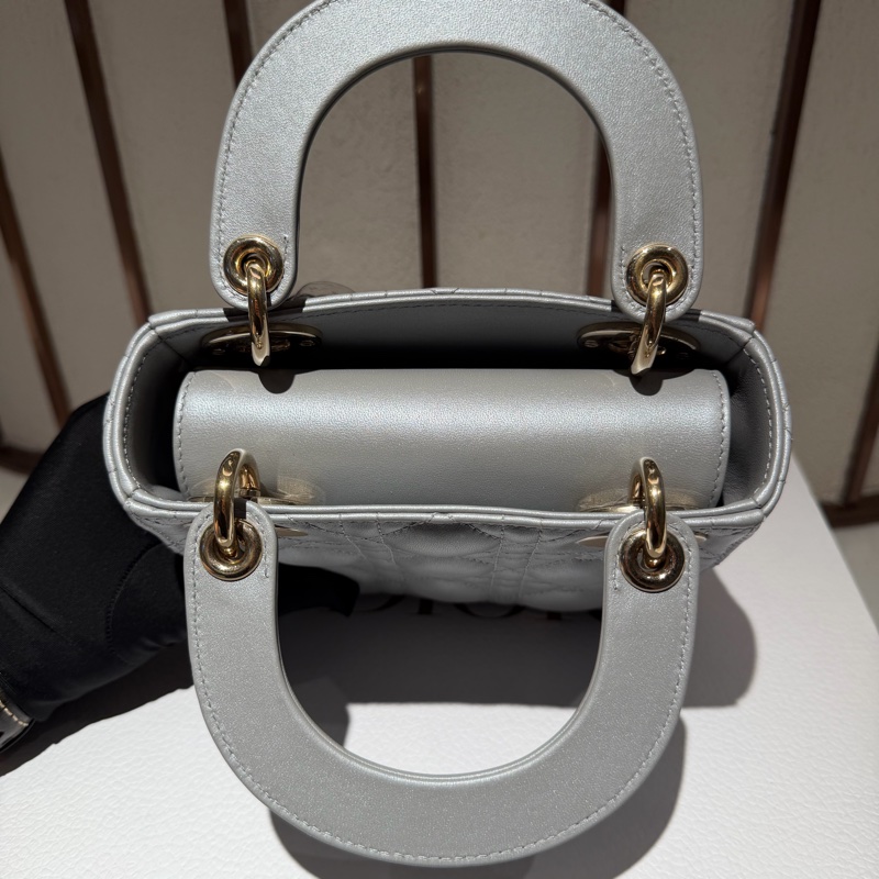 【99新 ✨ 全網最低價！】Lady dior mini 戴妃三格 灰色金扣 羊皮（下單前先詢問庫存❗️）-9
