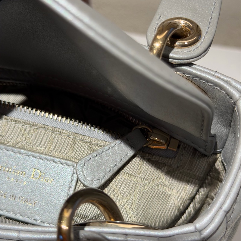 【99新 ✨ 全網最低價！】Lady dior mini 戴妃三格 灰色金扣 羊皮（下單前先詢問庫存❗️）-23