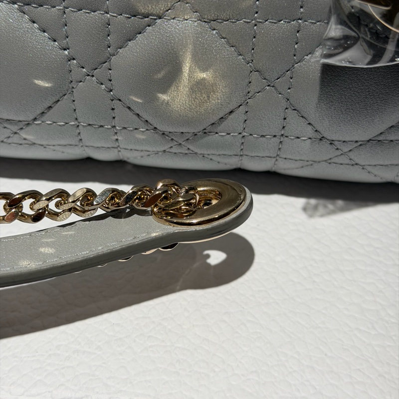 【99新 ✨ 全網最低價！】Lady dior mini 戴妃三格 灰色金扣 羊皮（下單前先詢問庫存❗️）-27