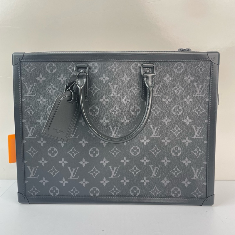 LouisVuitton路易威登黑花黑武士手提soft  trunk盒子黑花公文包 斜挎包-1