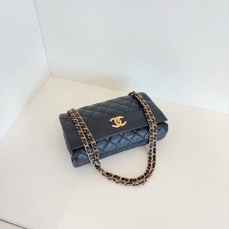 Chanel 黑金油臘皮拼光面牛皮 季節CF 口蓋包 25*17*6  98新配件塵袋-6