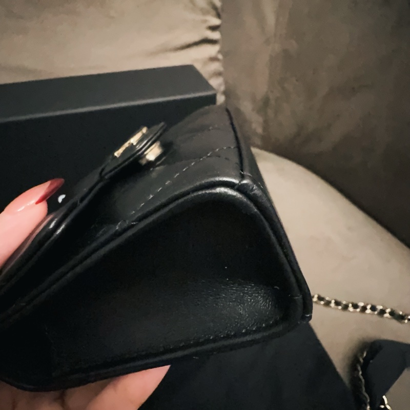 Chanel｜23K雙C皮穿鍊手柄小包-10