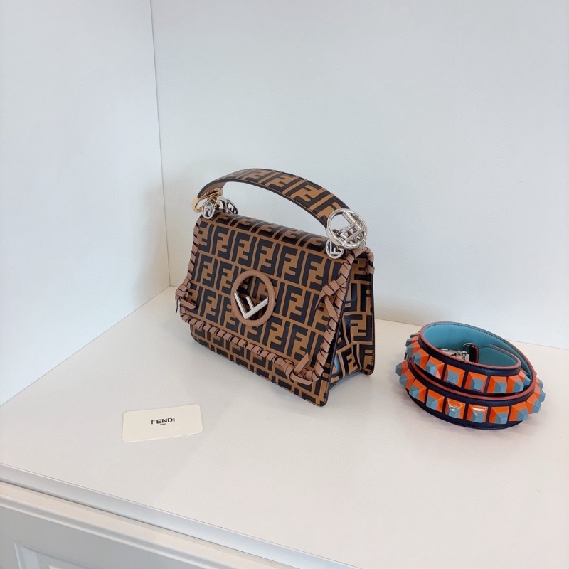 Fendi 經典FF老花手柄 編織包邊 搭配亞克力積木肩帶 25*17*10  98新配件塵袋-5