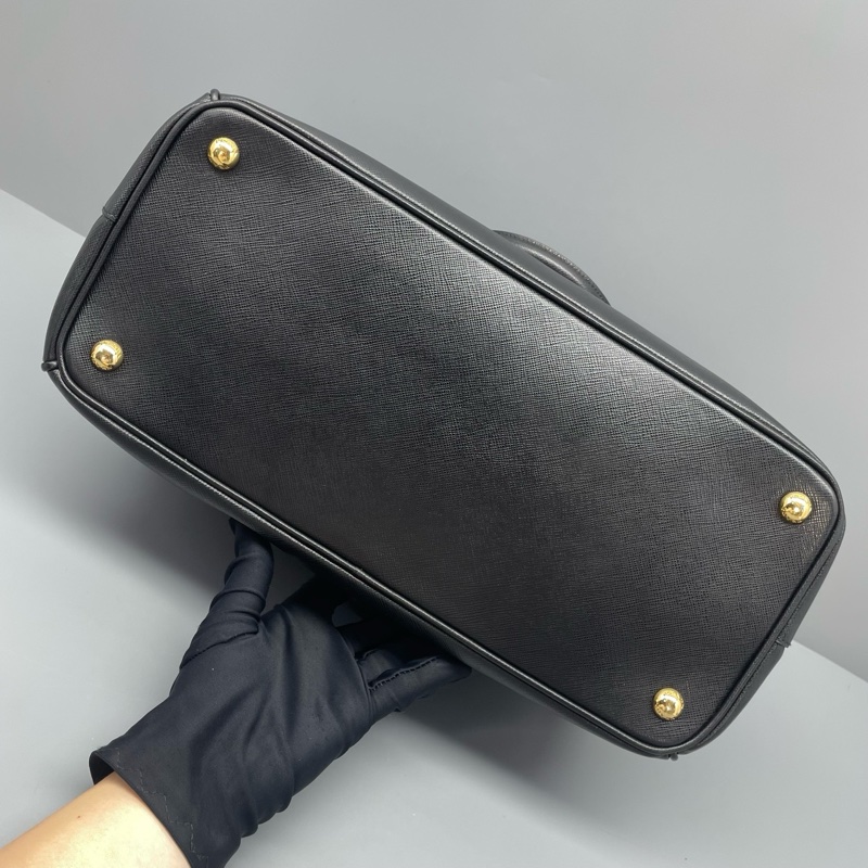 prada普拉達殺手包中號黑色 缺肩帶/34*24*16cm/-5