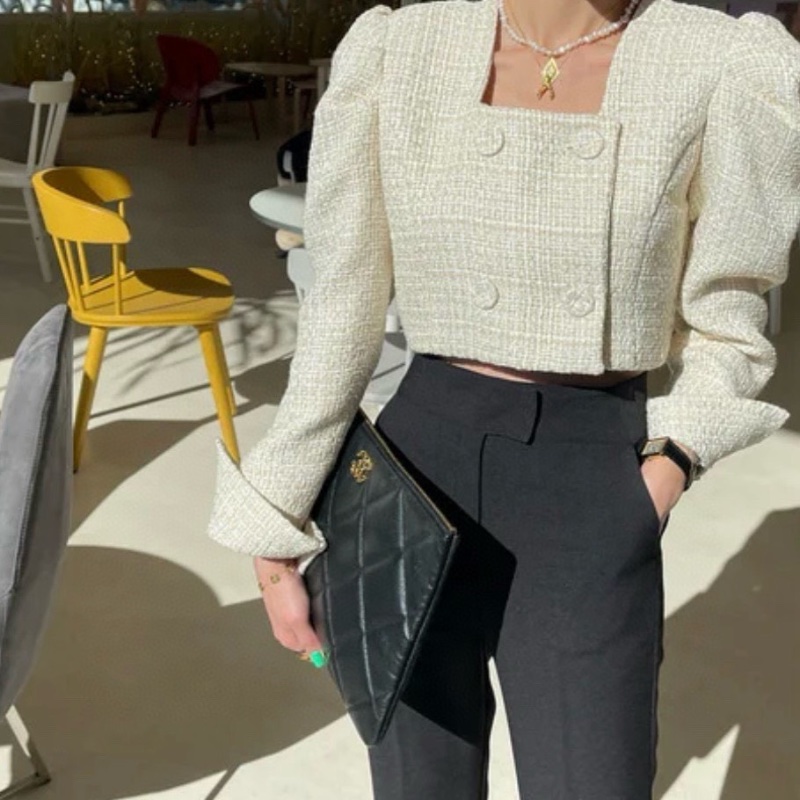 Chanel 黑金 19bag 晚宴手拿包 28*21  99新配件保卡塵袋-1