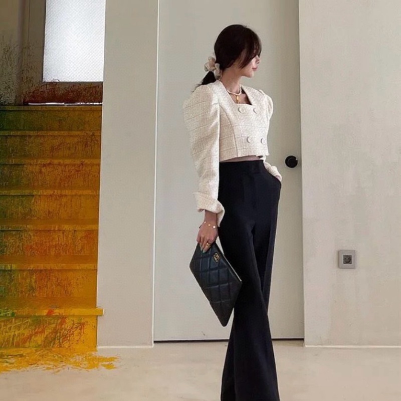 Chanel 黑金 19bag 晚宴手拿包 28*21  99新配件保卡塵袋-2