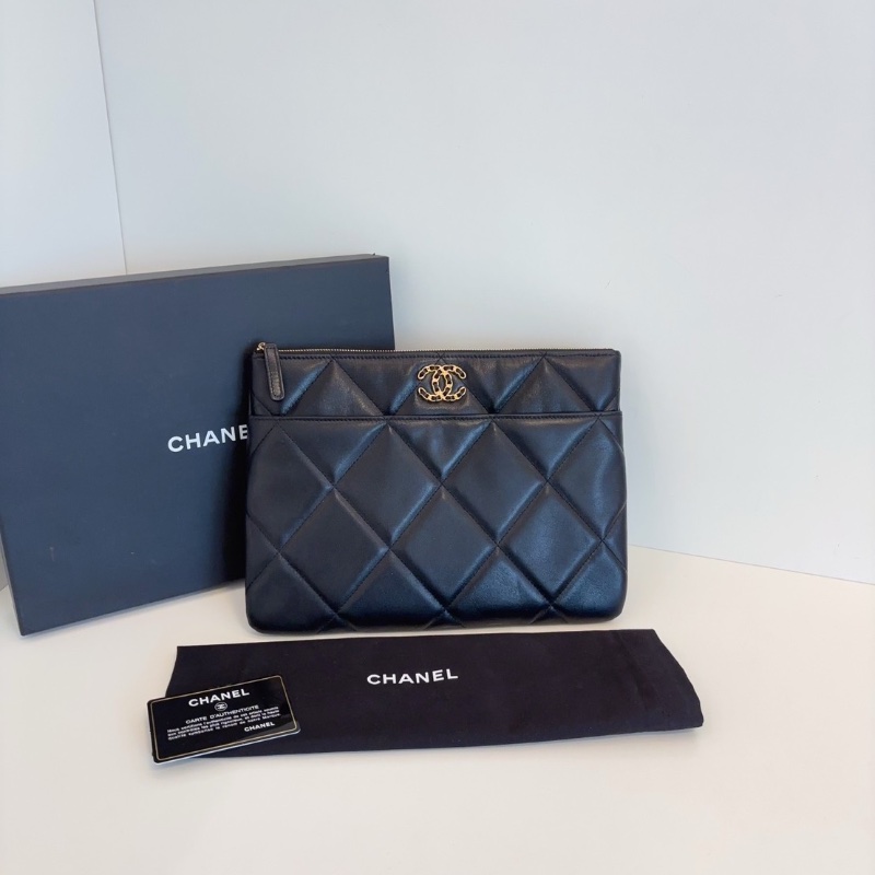 Chanel 黑金 19bag 晚宴手拿包 28*21  99新配件保卡塵袋-3