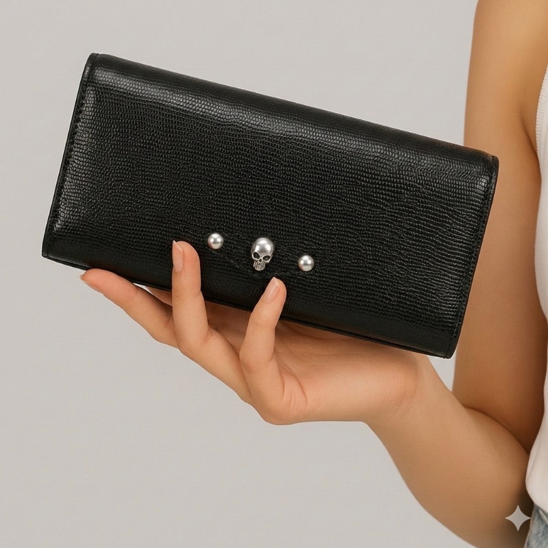 【二手 95 新】Alexander McQueen 亞歷山大麥昆骷髏頭鍊帶手拿包/皮夾-4