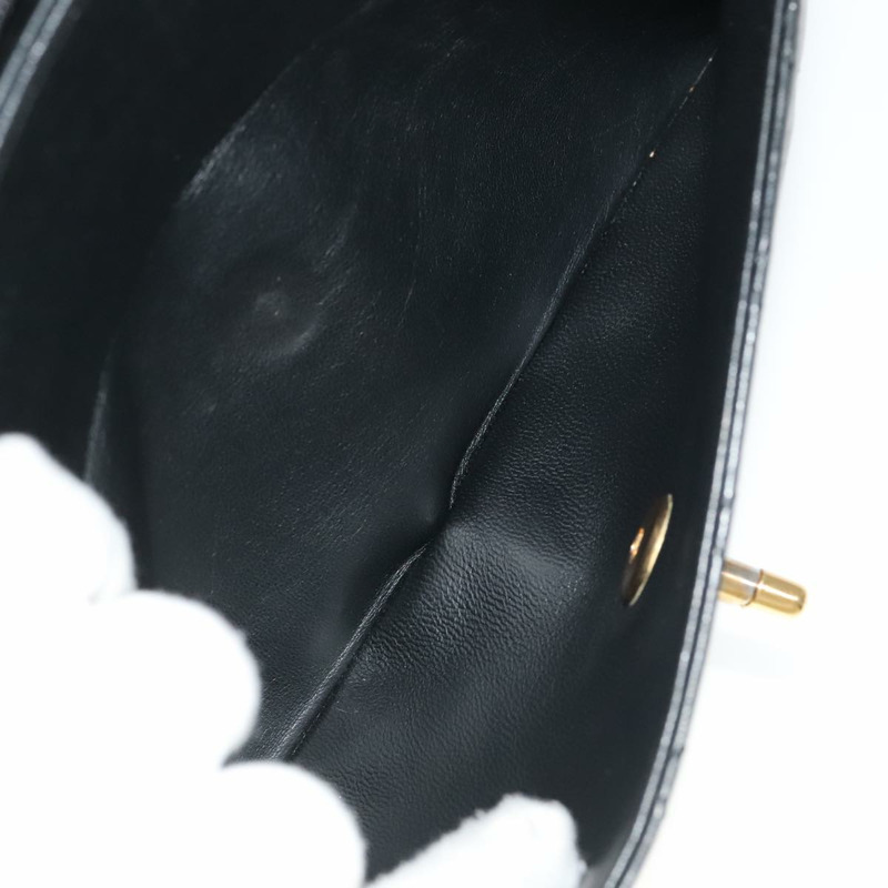 【日本直送】香奈兒 (CHANEL) 絎縫旋扣鏈條包，羊皮材質，黑色金色雙C標誌，正品編號 yk15912V-21