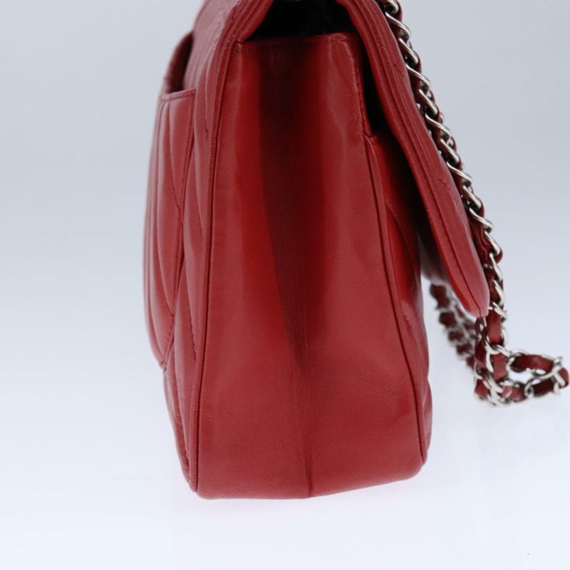 【日本直送】香奈兒 V 字縫線鏈條單肩背包，羊皮材質，紅色，CC 標誌，正品編號 102030SAM-2
