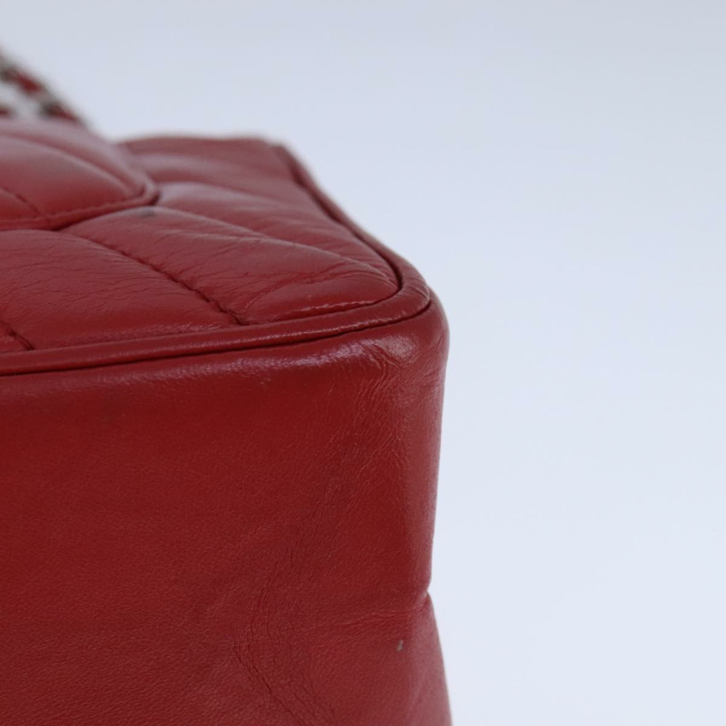 【日本直送】香奈兒 V 字縫線鏈條單肩背包，羊皮材質，紅色，CC 標誌，正品編號 102030SAM-15