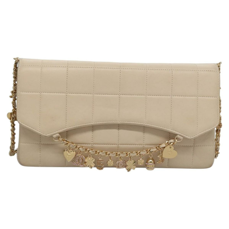 【日本直送】香奈兒 Choco Bar 鏈條肩背包，羊皮材質，象牙色，CC 標誌，貨號 110166SAM-12