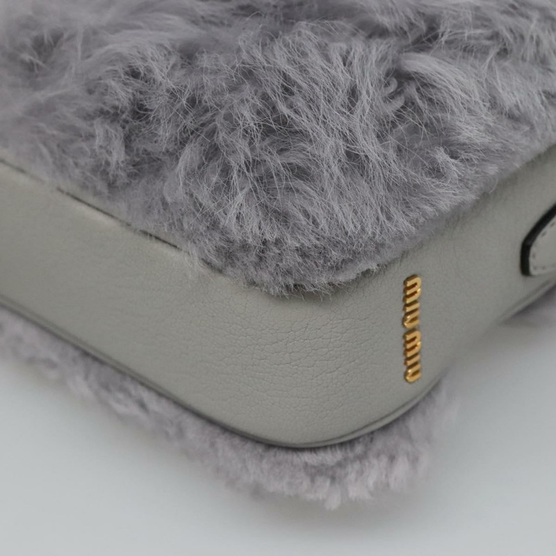 【日本直送】Miu Miu 灰色皮革肩背包 正品 BD1196V-14