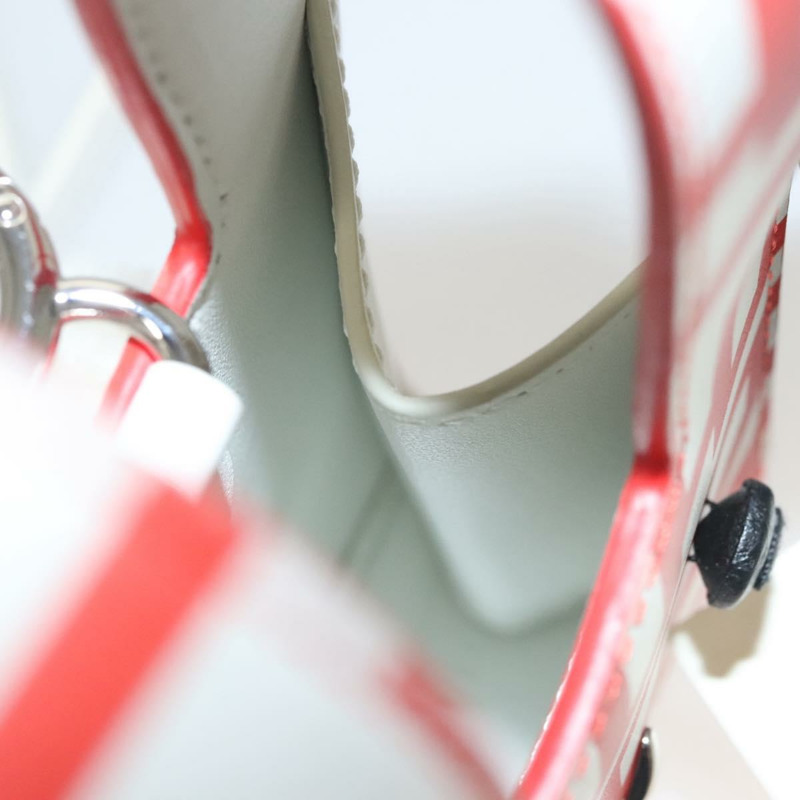 【日本直送】FENDI 與 Mark Jacobs 聯名款 Bunny 皮革手袋，白色、紅色、銀色，正品 BD1711M-21