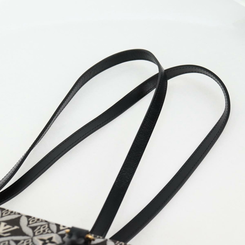 【日本直送】路易威登 Monogram Jaguar On The Go GM 手提包 黑色 M57207 正品 BA1538SAM-13