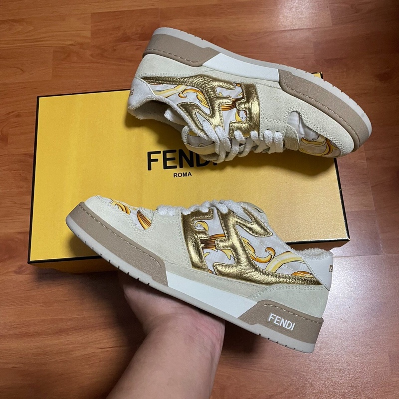 VERSACE/範思哲 x FENDI芬迪聯名板鞋女款 白色 38碼-8