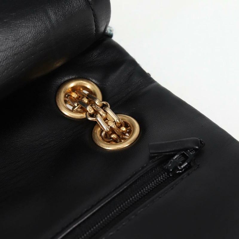 【日本直送】香奈兒 Matelasse 23 鏈條肩背包，斜紋軟呢淺藍色，金色雙C標誌，正品編號 120174SM-22