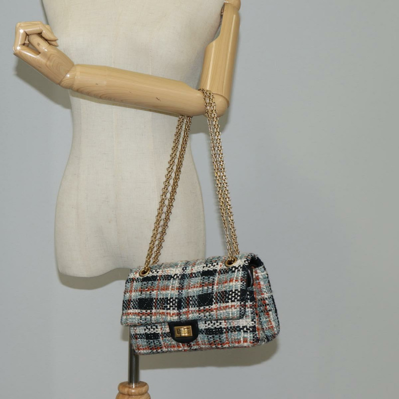 【日本直送】香奈兒 Matelasse 23 鏈條肩背包，斜紋軟呢淺藍色，金色雙C標誌，正品編號 120174SM-28