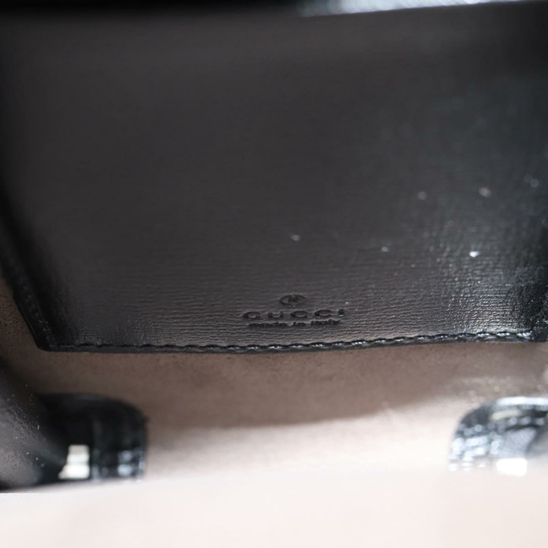 【日本直送】GUCCI GG Supreme 手機支架單肩包 PVC 黑銀 724357 正品 sw385M-24