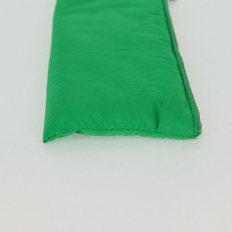 【日本直送】BOTTEGA VENETA MAXI INTRECCIATO 尼龍材質加厚科技卡帶包 Auth 115238M-23