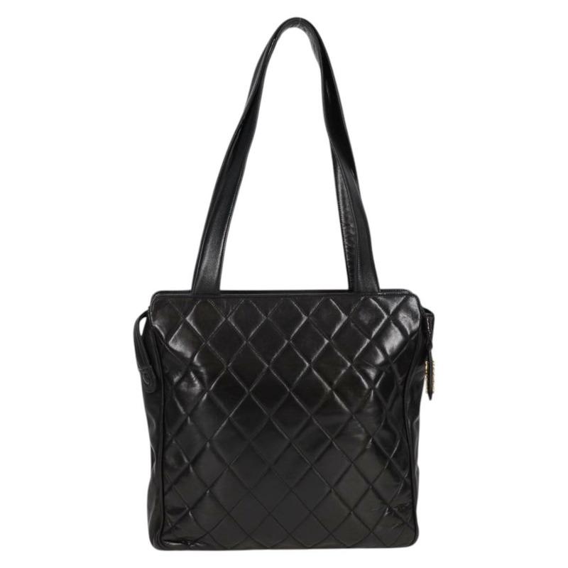 【日本直送】香奈兒 (CHANEL) 絎縫托特包，羊皮材質，黑色，金色雙C標誌，正品編號 bs25490V-1