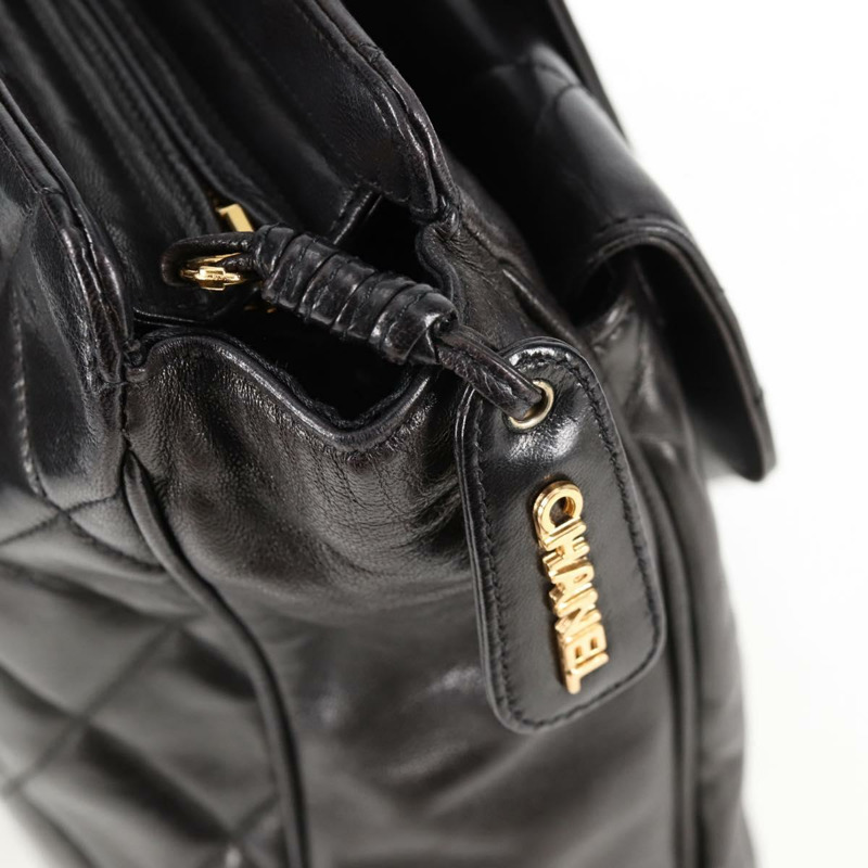 【日本直送】香奈兒 (CHANEL) 絎縫托特包，羊皮材質，黑色，金色雙C標誌，正品編號 bs25490V-8