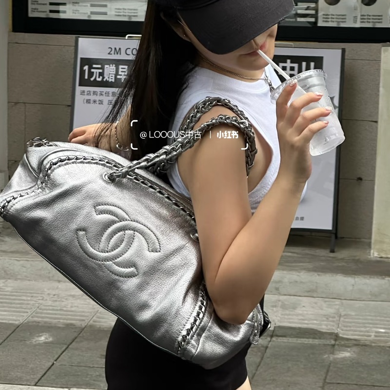 Chanel 波士頓包-香檳金保齡球包-肩背托特包👜🌙機場大包-4