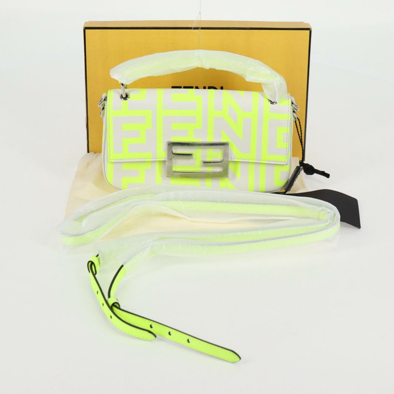 【日本直送】FENDI 水桶手機殼 Mark Jacobs 聯名款 皮革 2way Auth BA2455SAM-11