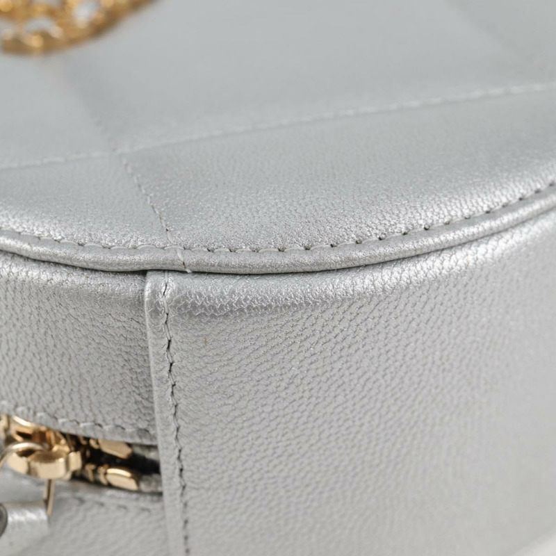 【日本直送】香奈兒 (CHANEL) 鏈 Chanel 19 單肩包 羊皮 金銀 CC Auth fm4698SM-14