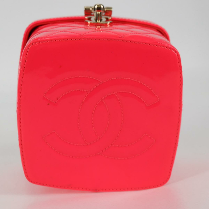 【日本直送】香奈兒 (CHANEL) Matelasse Vanity Pouch Enamel Pink Gold CC Auth 123518SAM-4