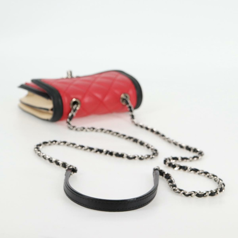 【日本直送】香奈兒 (CHANEL) 絎縫鏈條單肩包，羊皮材質，紅色，銀色雙C標誌，正品編號 127167SAM-6