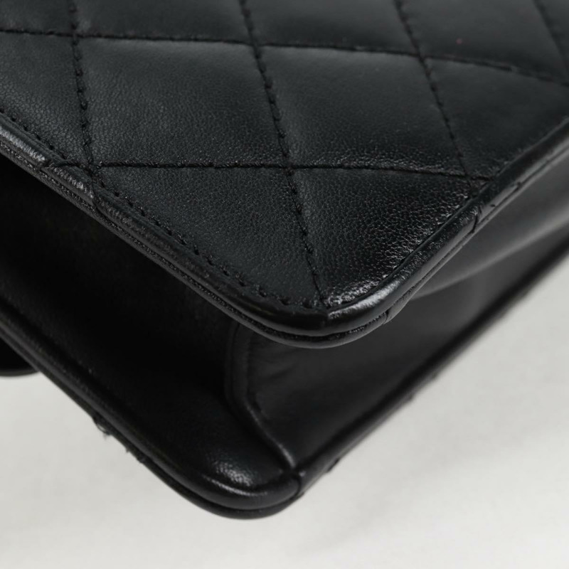 【日本直送】香奈兒 (CHANEL) 絎縫鏈條肩背包，羊皮材質，黑色，金色雙C標誌，正品編號 127542SAM-15