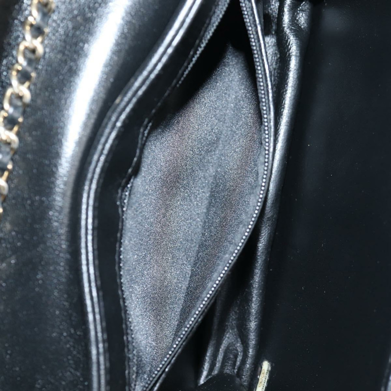 【日本直送】香奈兒 (CHANEL) 絎縫鏈條肩背包，羊皮材質，黑色，金色雙C標誌，正品編號 127542SAM-21