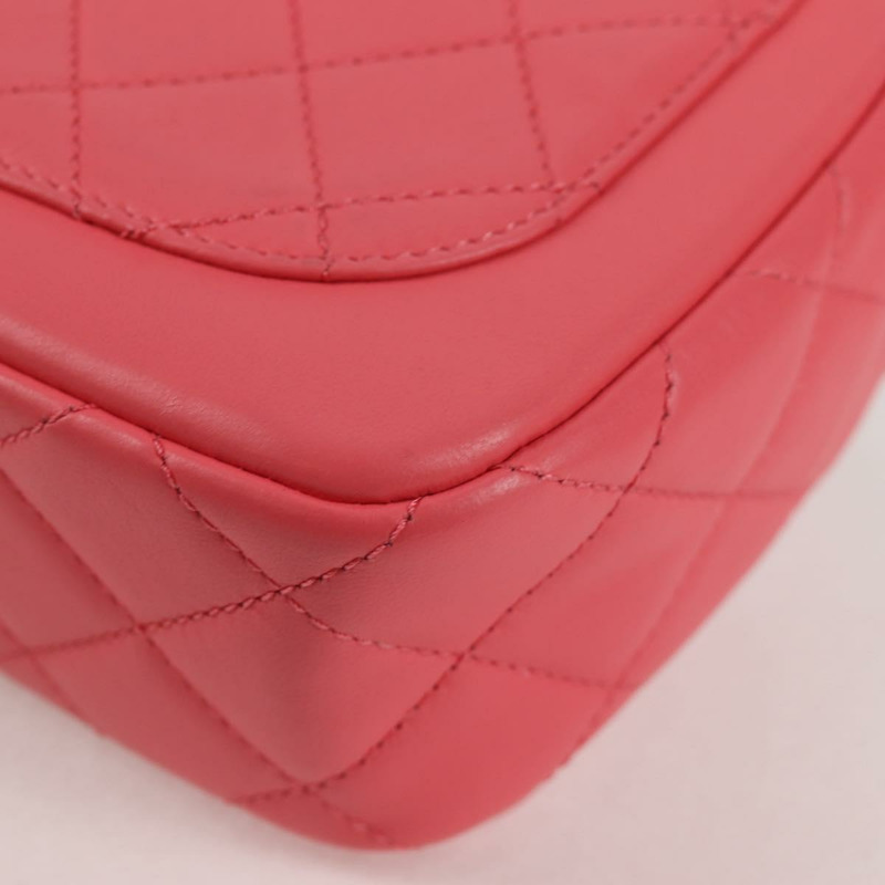 【日本直送】香奈兒 (CHANEL) Matelasse Bijoux 鏈條肩背包，羊皮材質，粉紅金色雙C標誌，貨號 127511SM-16