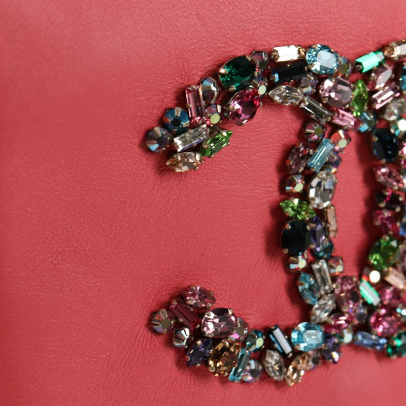 【日本直送】香奈兒 (CHANEL) Matelasse Bijoux 鏈條肩背包，羊皮材質，粉紅金色雙C標誌，貨號 127511SM-17