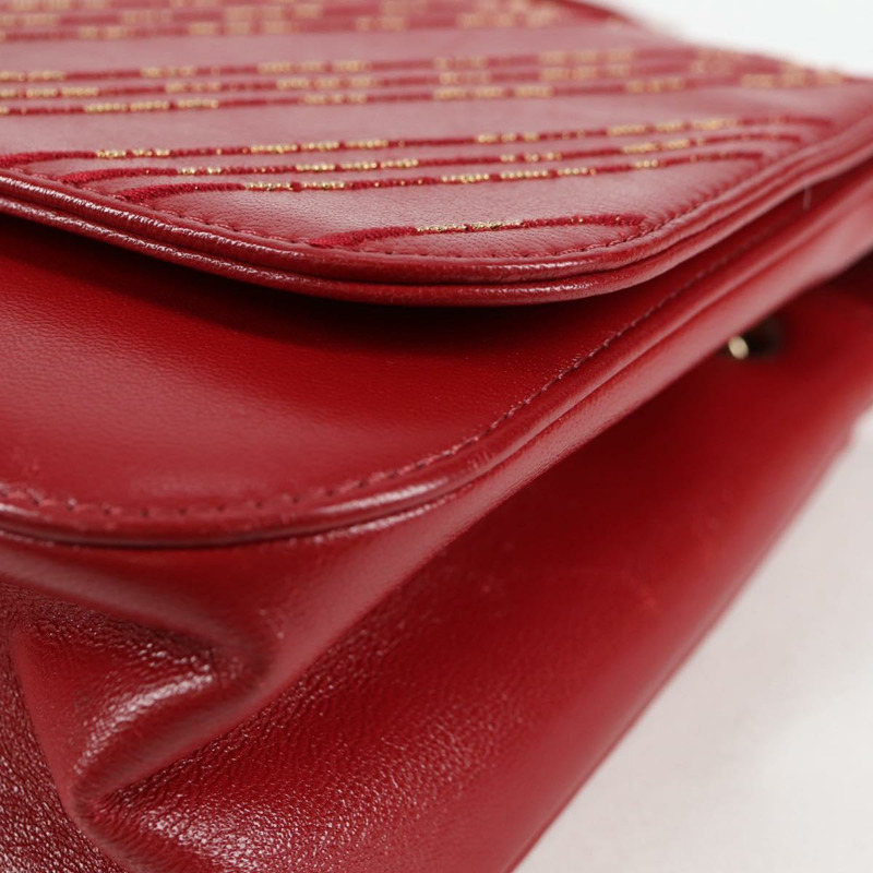 【日本直送】香奈兒 (CHANEL) 鏈條 V 字縫線單肩包，羊皮材質，紅色，金色雙 C 標誌，正品編號 126605SM-15