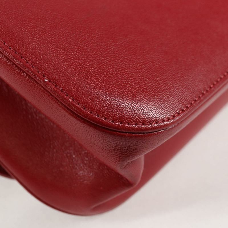 【日本直送】香奈兒 (CHANEL) 鏈條 V 字縫線單肩包，羊皮材質，紅色，金色雙 C 標誌，正品編號 126605SM-16