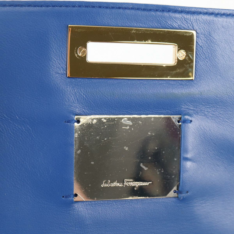 【日本直送】Salvatore Ferragamo Gancini 鏈條單肩包，皮革材質，藍色金色，正品，貨號 131644SM-8