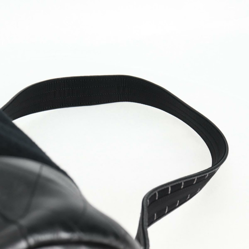 【日本直送】香奈兒 (CHANEL) 雙色肩背包，羊毛皮革，黑色，CC標誌，貨號130048SM-13