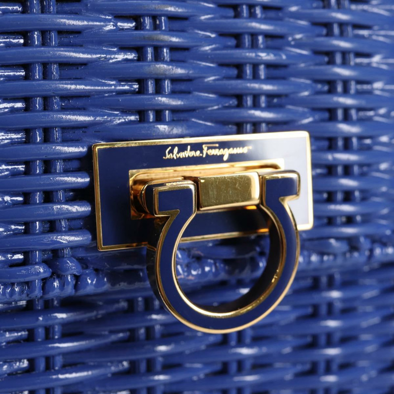 【日本直送】Salvatore Ferragamo Gancini 手提包，藤編兩用款，藍金配色，正品，貨號 135631SAV-19