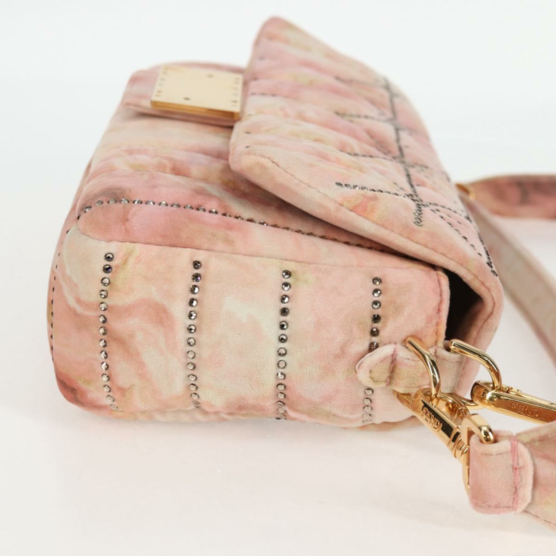 【日本直送】FENDI 假期限量版 Mamma Baguette 手袋，絲絨材質，粉金配色，兩用款，正品編號 132928SAM-3