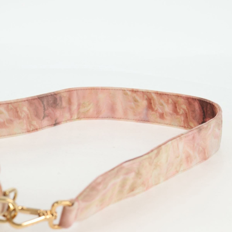 【日本直送】FENDI 假期限量版 Mamma Baguette 手袋，絲絨材質，粉金配色，兩用款，正品編號 132928SAM-13