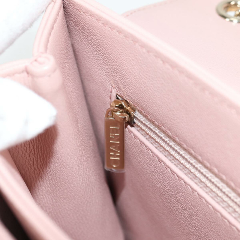 【日本直送】香奈兒 Matelasse Beauty Rock 鏈條包 皮革 粉紅色 金 CC 正品 hk2930SAM-26