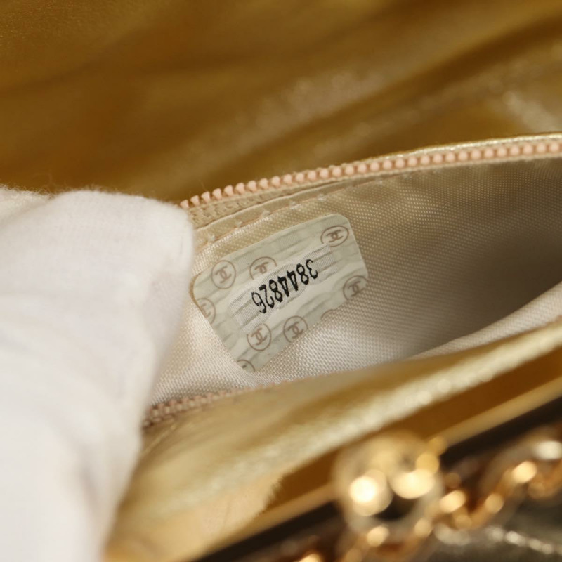 【日本直送】香奈兒 (CHANEL) Matelasse 鏈條肩背包，皮革材質，金色雙C標誌，貨號 134853SM-9