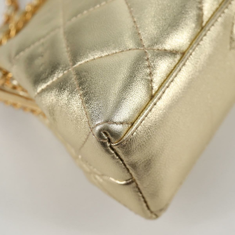 【日本直送】香奈兒 (CHANEL) Matelasse 鏈條肩背包，皮革材質，金色雙C標誌，貨號 134853SM-15