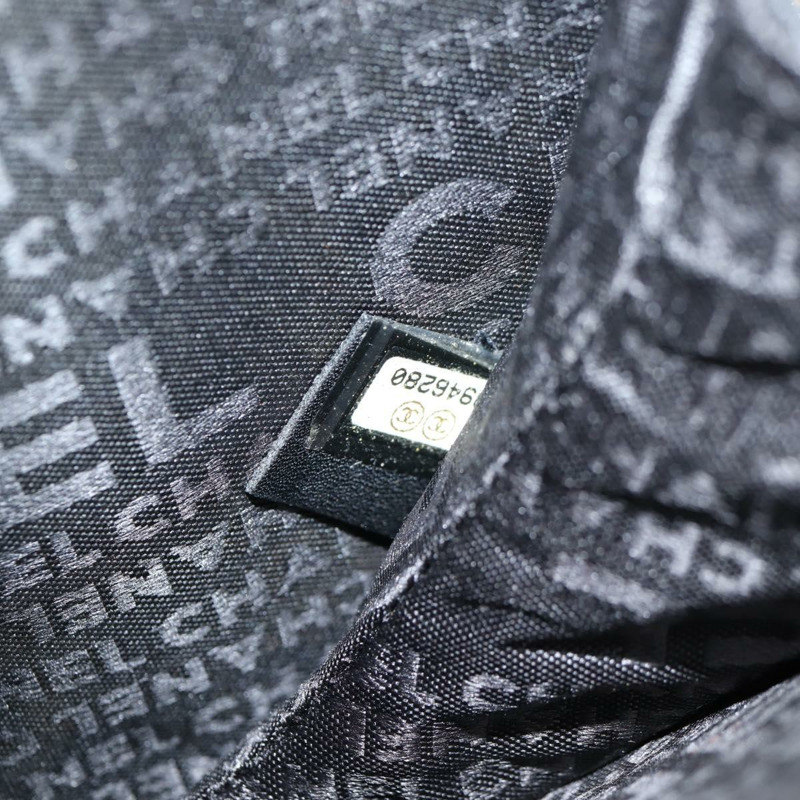 【日本直送】香奈兒漆皮黑色雙C標誌手拿包 Auth 136541SM-10