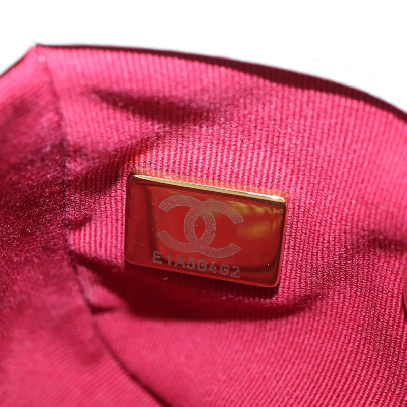 【日本直送】香奈兒鏈絎縫單肩包，羊皮材質，白色金色雙C標誌，正品編號140124SAM-10