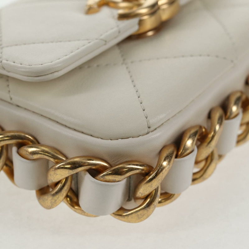 【日本直送】香奈兒鏈絎縫單肩包，羊皮材質，白色金色雙C標誌，正品編號140124SAM-15